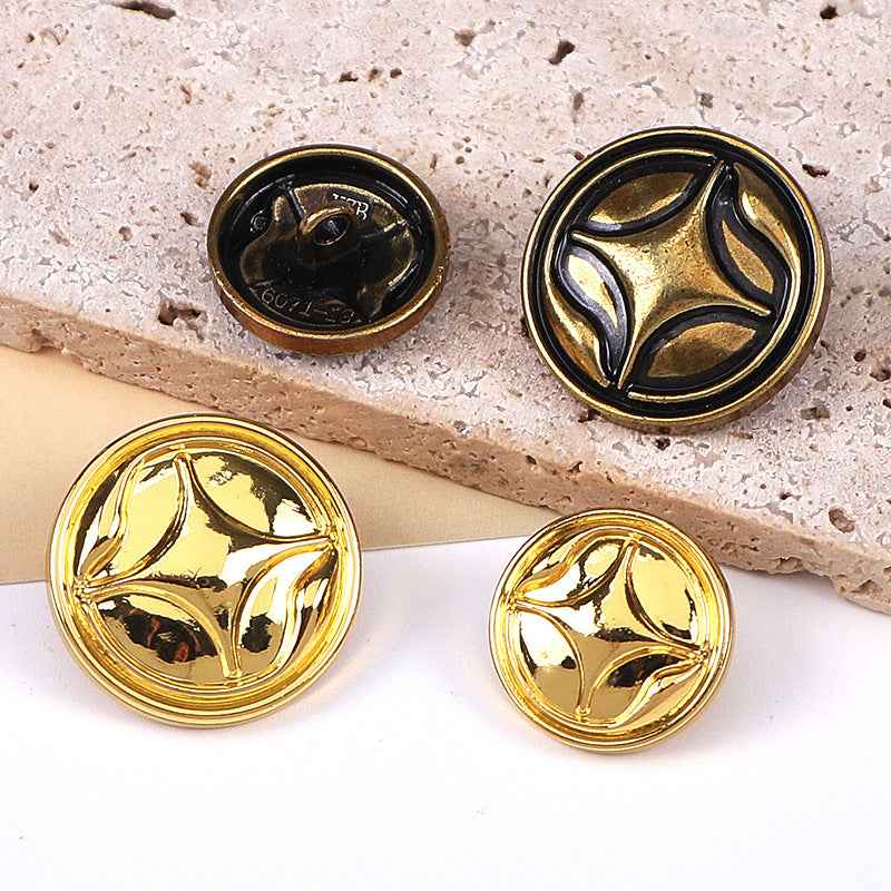 Four-point star metal shank sewing buttons, gold and bronze tones with four-point star fronts