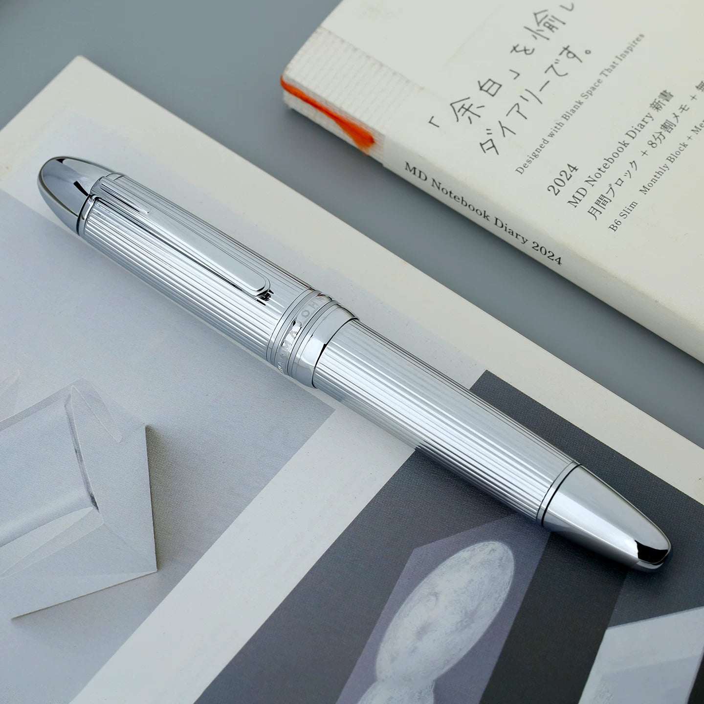 MAJOHN P141 Fountain Pen | Brass Engraved Metal Body | Differential Piston | Large Format Men's Pen Stripe Silver