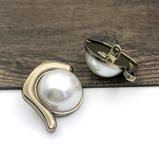 25mm Irregular Pearl Metal Shank Button 12pcs 2