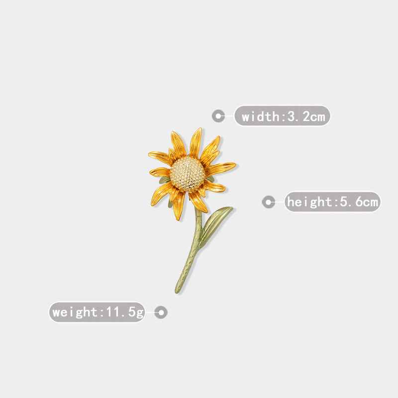 Sunflower brooch pin: width 3.2 cm, height 5.6 cm, weight 11.5 g