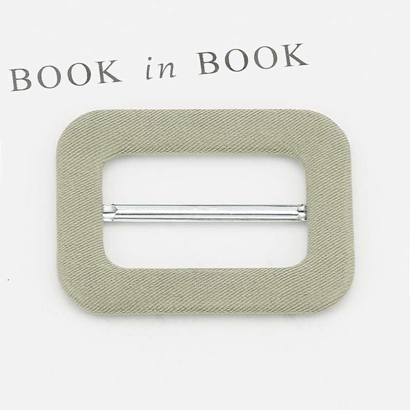 Fabric-covered metal D-ring buckle, light brown/khaki with chrome adjustment bar