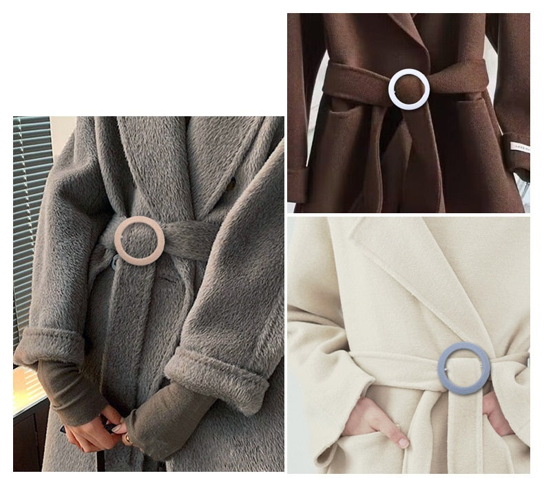 Fabric-covered D-ring buckles on garments: light pink and light blue rings