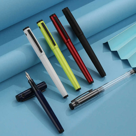 Penna stilografica Pilot Lightive con convertitore di inchiostro