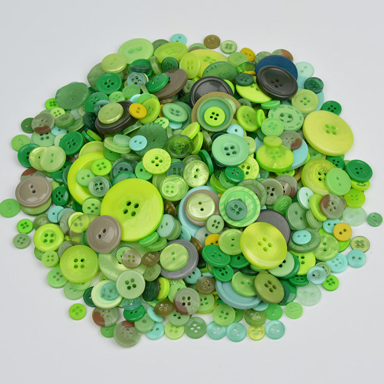 Green resin craft buttons, round four-hole designs, assorted sizes