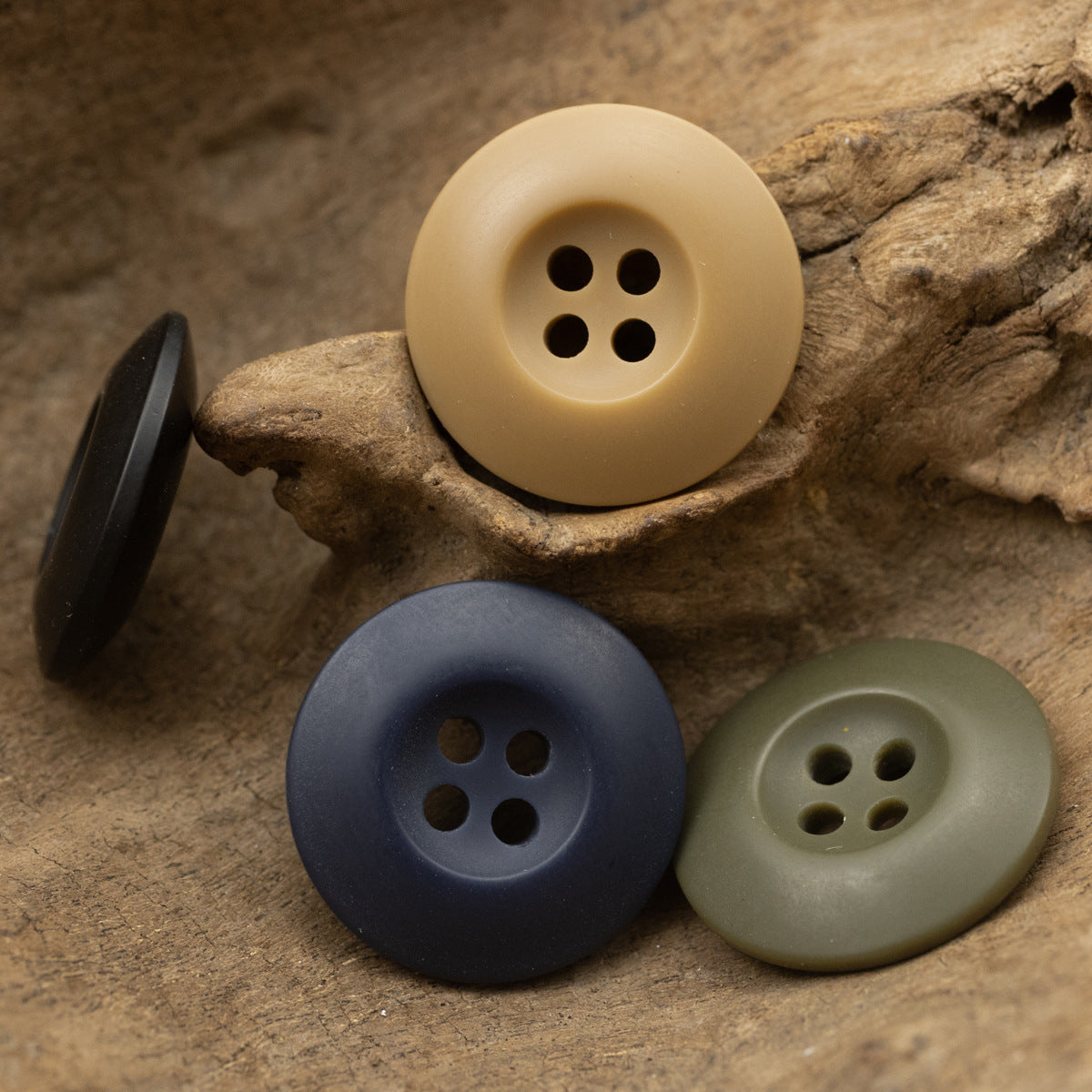 4-Loch Resin-Knöpfe in Khaki, Deep Blue und Army Green