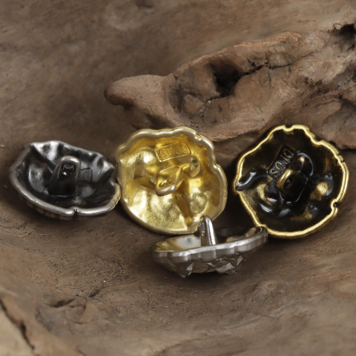 Irregular pleated metal button backs: gold, silver, antique bronze with metal shanks
