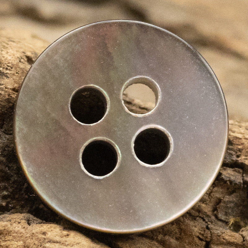 Double flat natural pearl shell button, four-hole, coffee brown tone