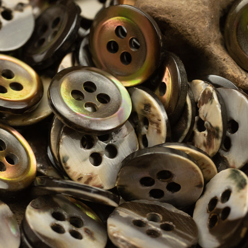 Coffee natural shell buttons, four-hole, ink-blended sheen, 5pcs (shown)