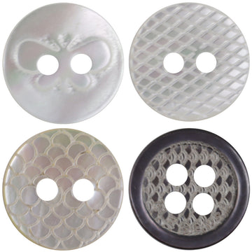 Round off-white fish-scale glitter shell buttons, 2-hole, round face detail (10pcs)