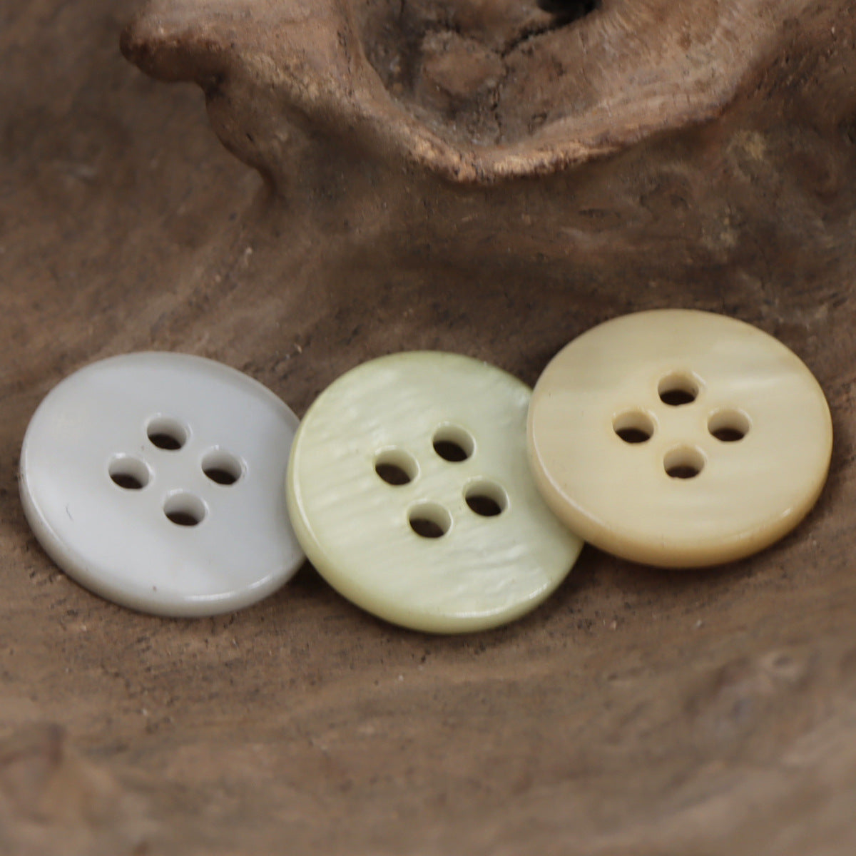 15mm natural shell-look buttons, 4-hole design—light gray, sage, and cream