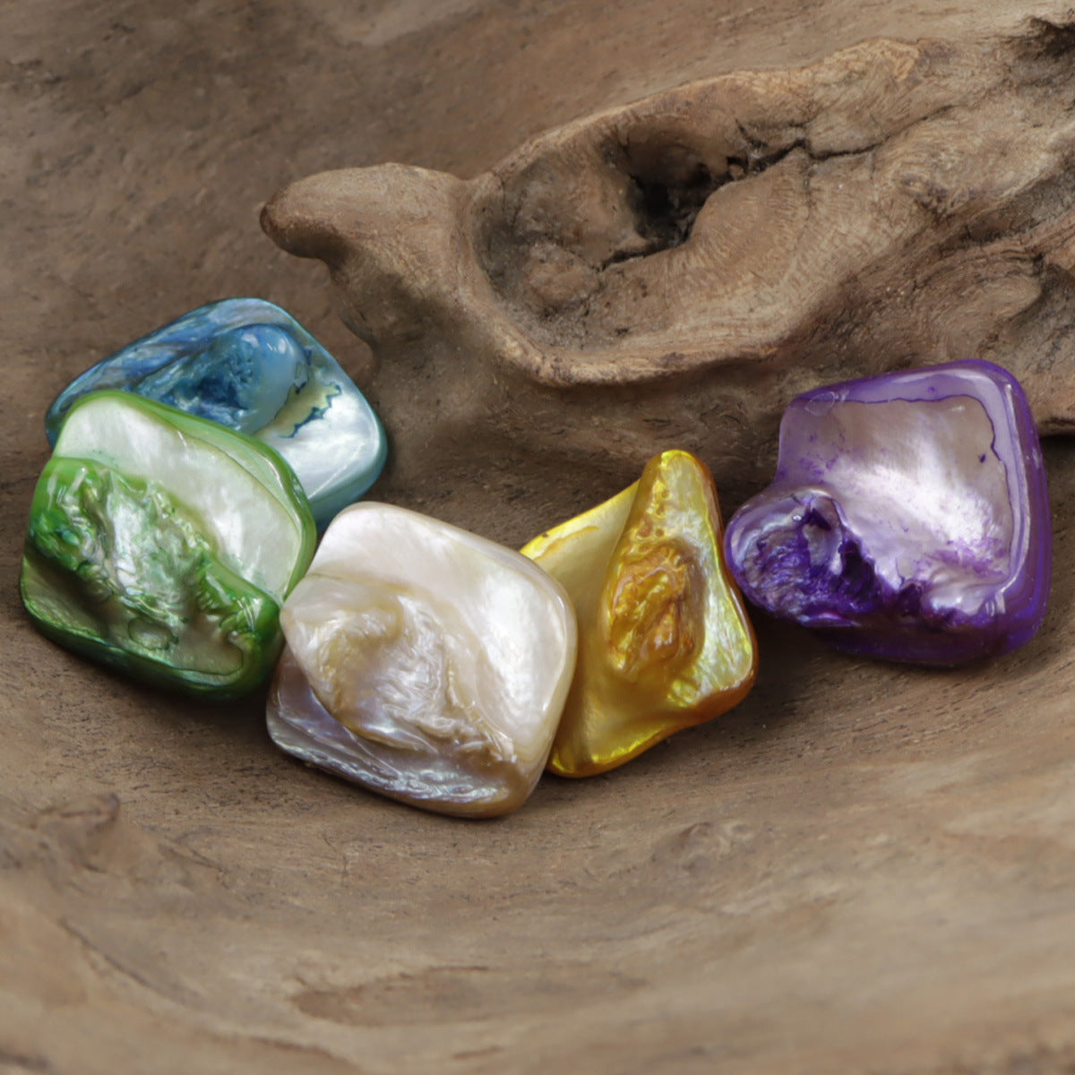 Square shell buttons with metal shanks: blue, light green, natural, gold, purple