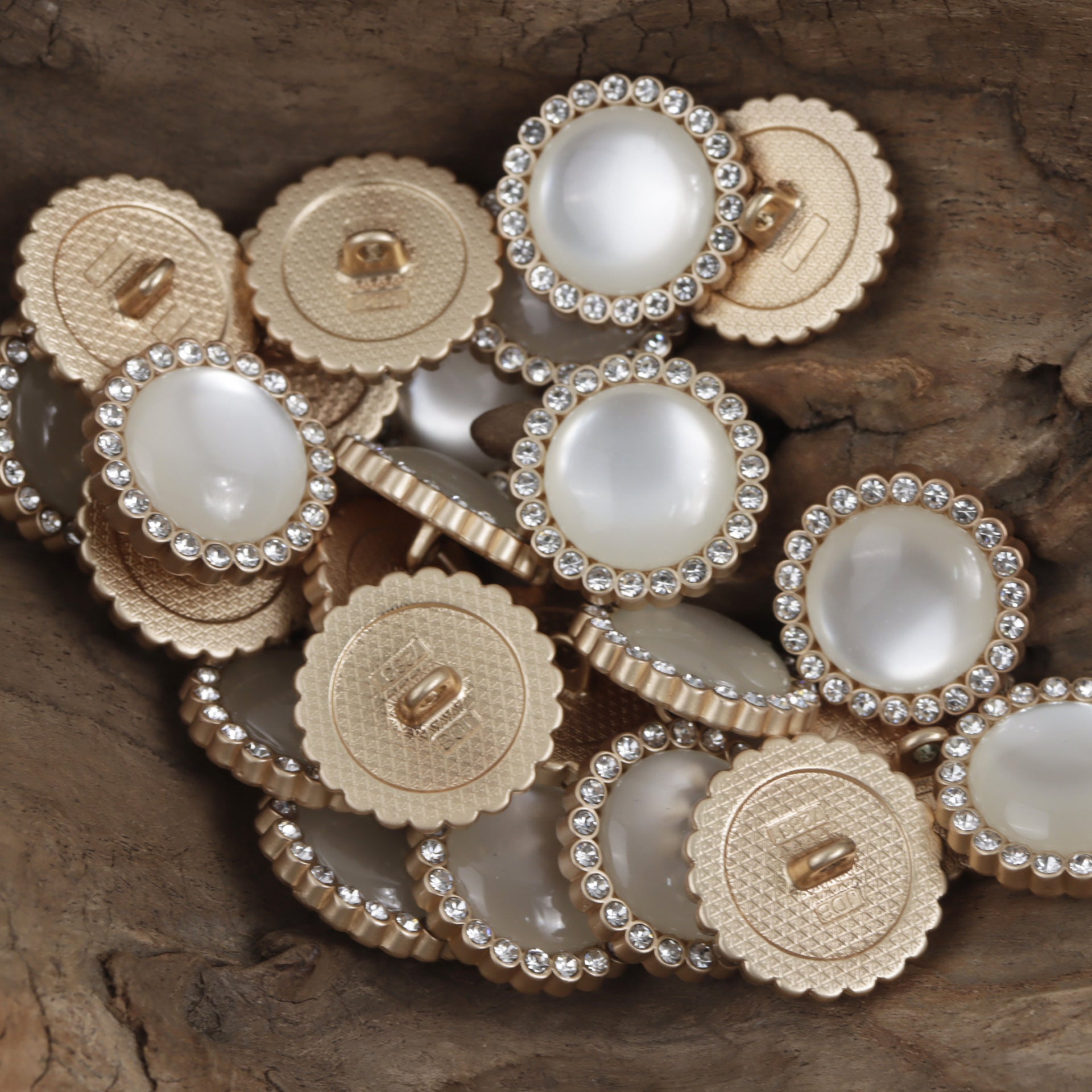 Gold metal buttons with diamond-edged rhinestone trim and white center, 10 pcs