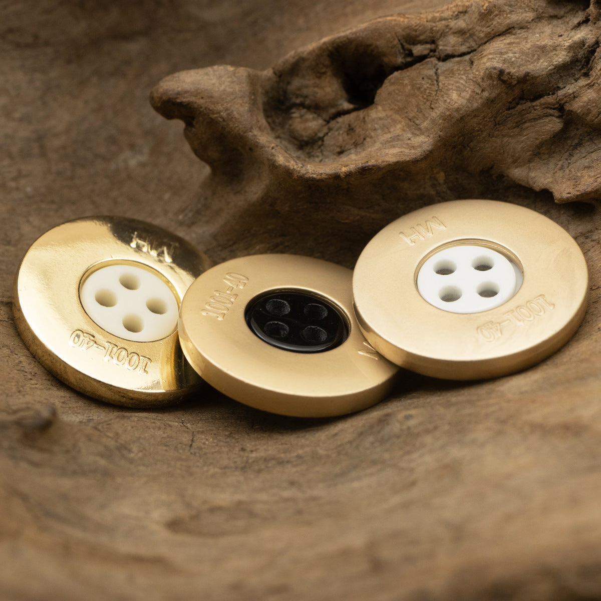 Rückseiten von Wasser-Ripple Knöpfen, goldfarbener Metallrand, geprägt, 4 Löcher