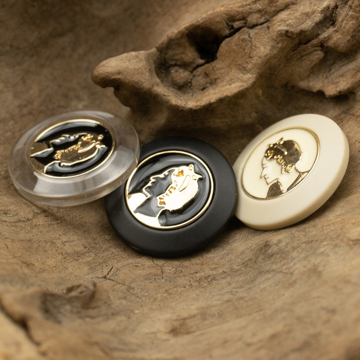 Retro portrait resin buttons: clear, black, beige circular faces with gold trim
