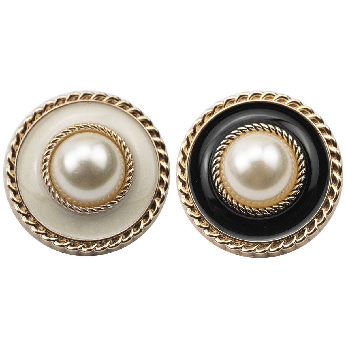 Vintage pearl metal button, gold-tone scalloped rim, white pearl center
