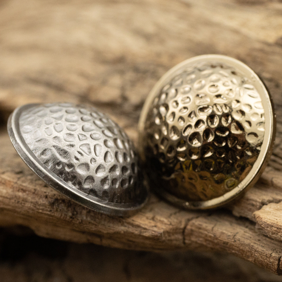 Pair mushroom-texture metal buttons, silver and gold, for denim jackets