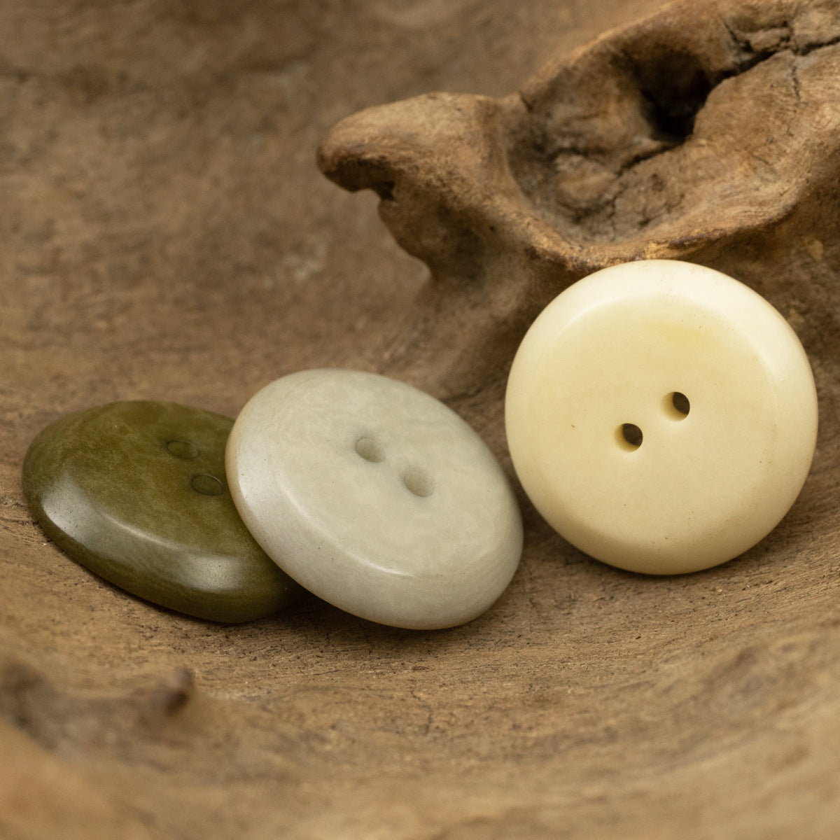 2-hole nut buttons, olive green, gray-beige, and cream beige pieces for sewing set