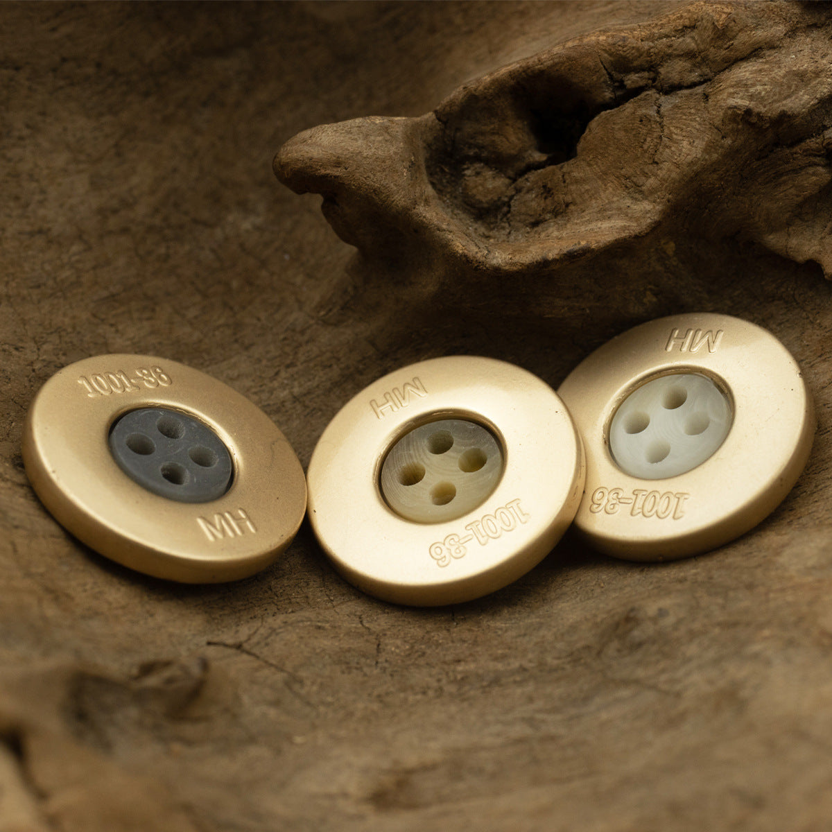 Resin coat buttons with metal rim, engraved backs, round 4-hole, mixed colors