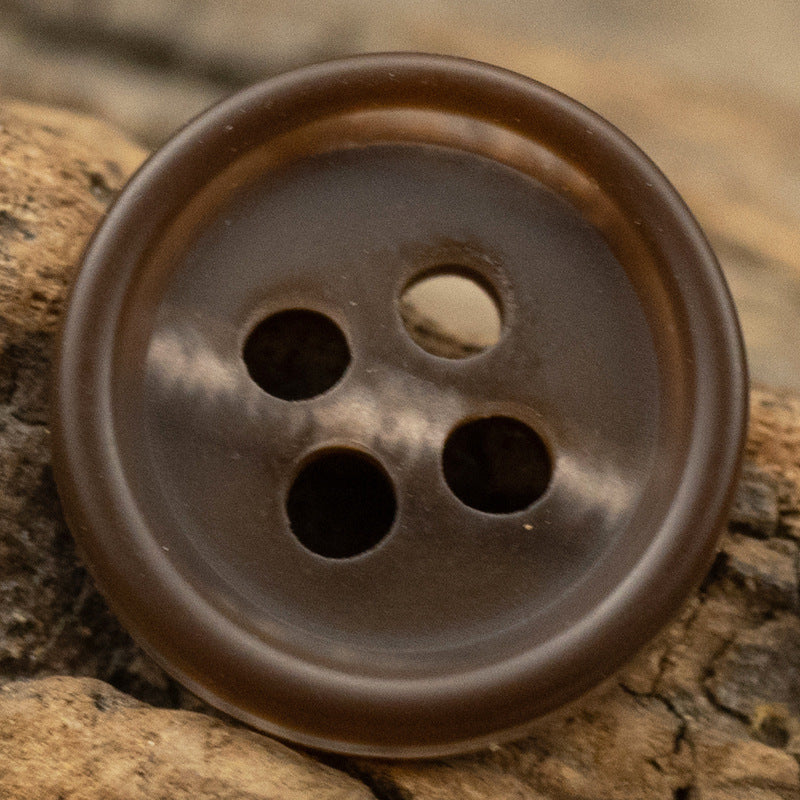 11.5mm brauner Resin-Knopf mit 4 Löchern, runde Knopfform
