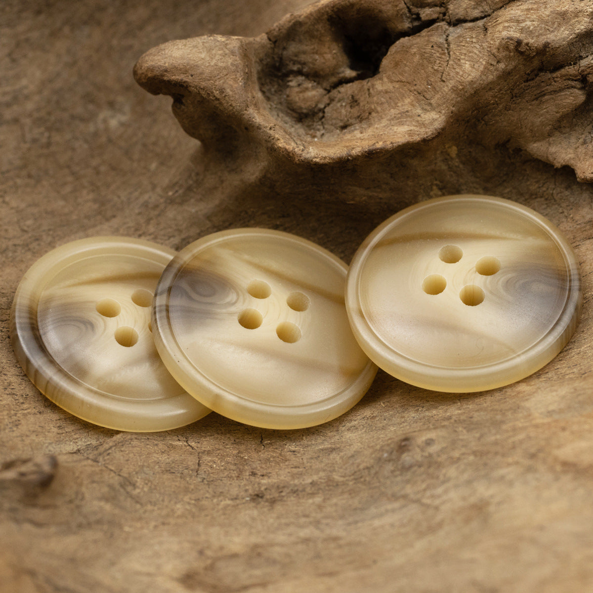 Set of khaki resin coat buttons, round 4-hole designs, assorted woodgrain
