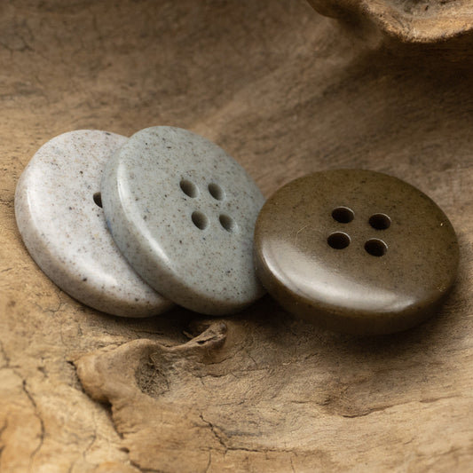 15-25MM Wide-Edged Distressed Cement Gray Resin Buttons 30pcs