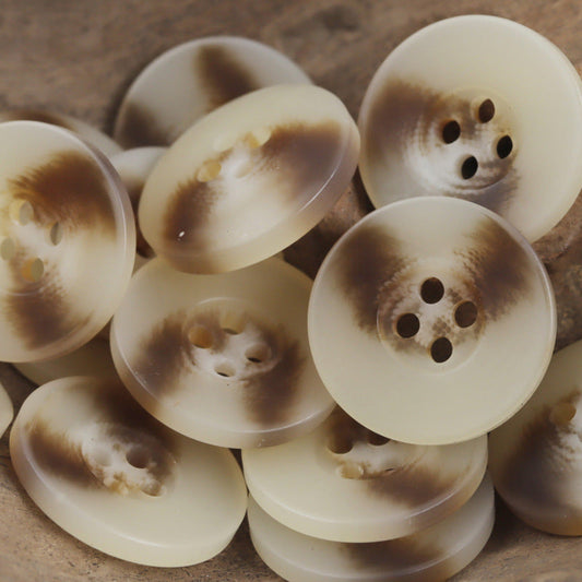 15-30mm Wide-Edged Four-Hole Resin Buttons for Casual Trousers 30PCS Beige
