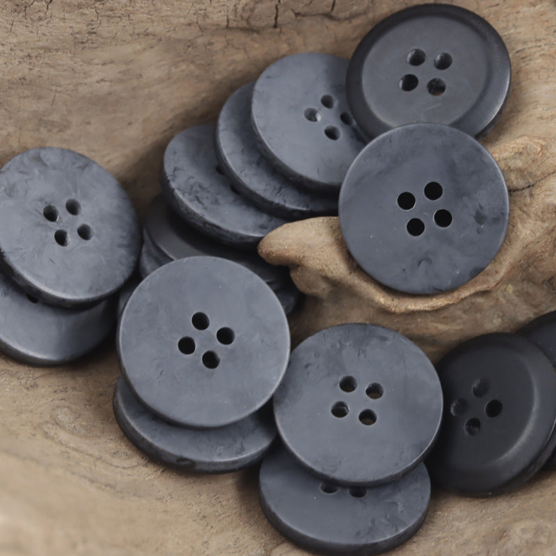 Dunkelgraue matte Resin-Knöpfe, rund, 4 Löcher