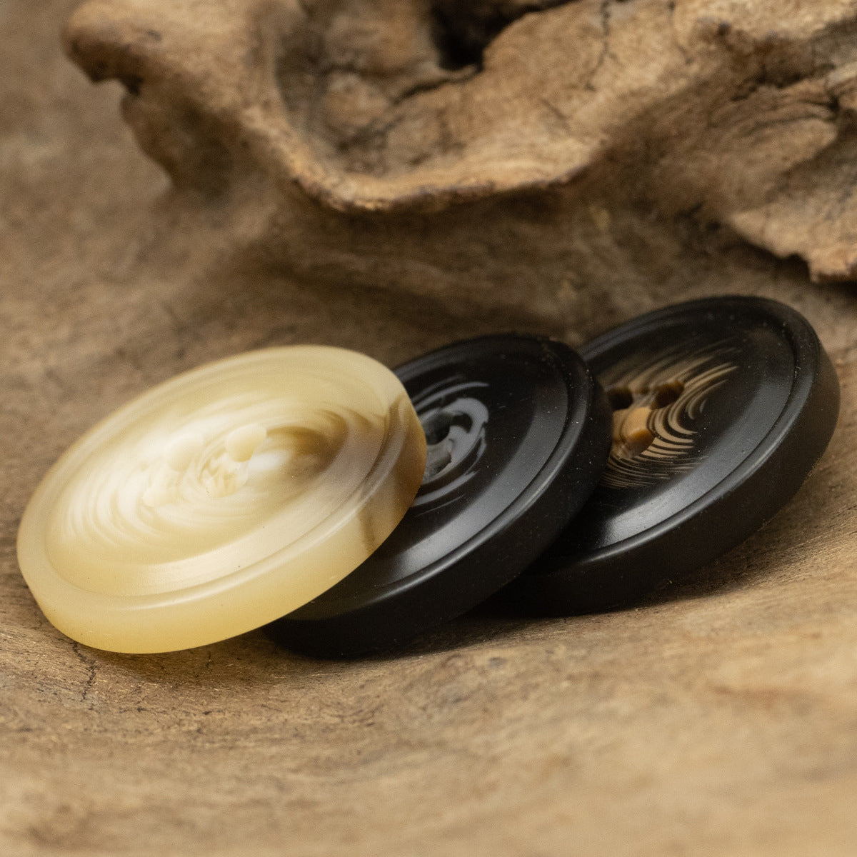 Moon Shadow Water Ripple Coffee Khaki Resin Buttons 30pcs