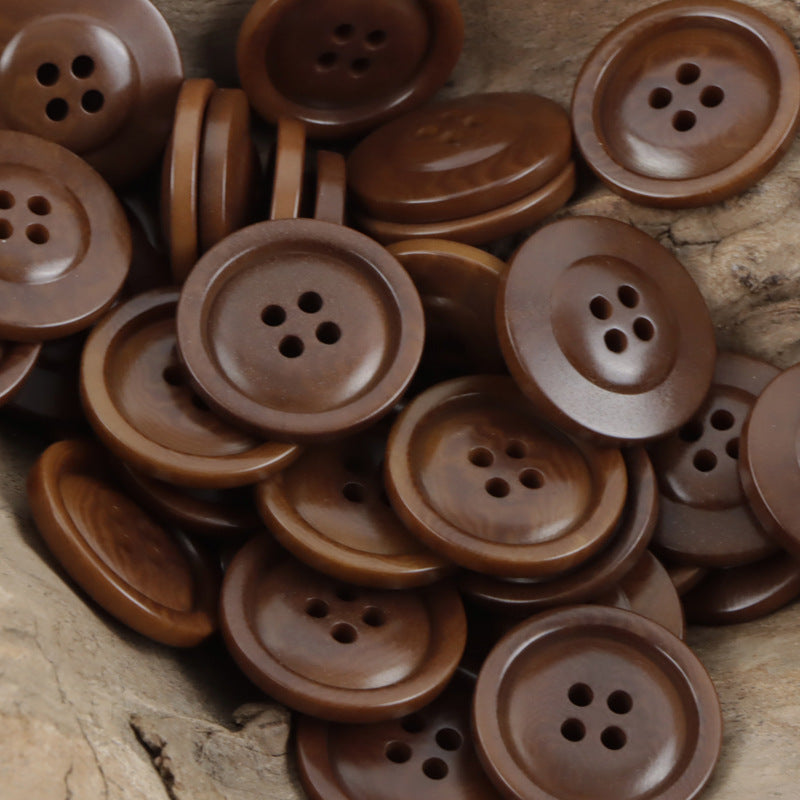 Nut buttons with four holes in brown tones (10 pcs)