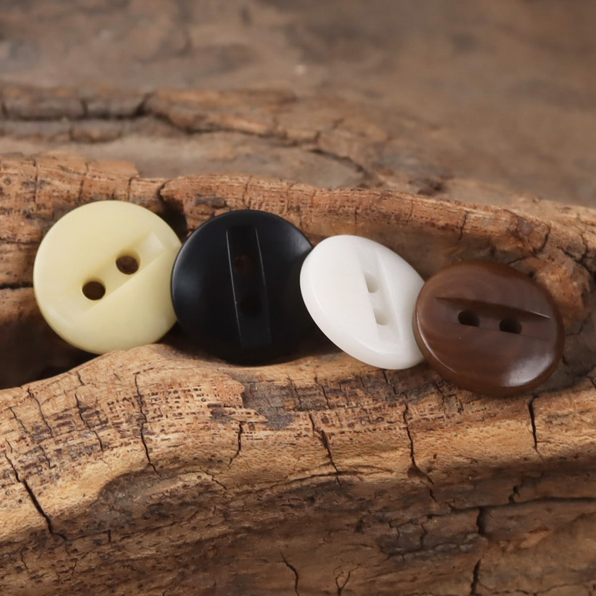 2-hole fruit buttons in beige, black, light, and coffee shades