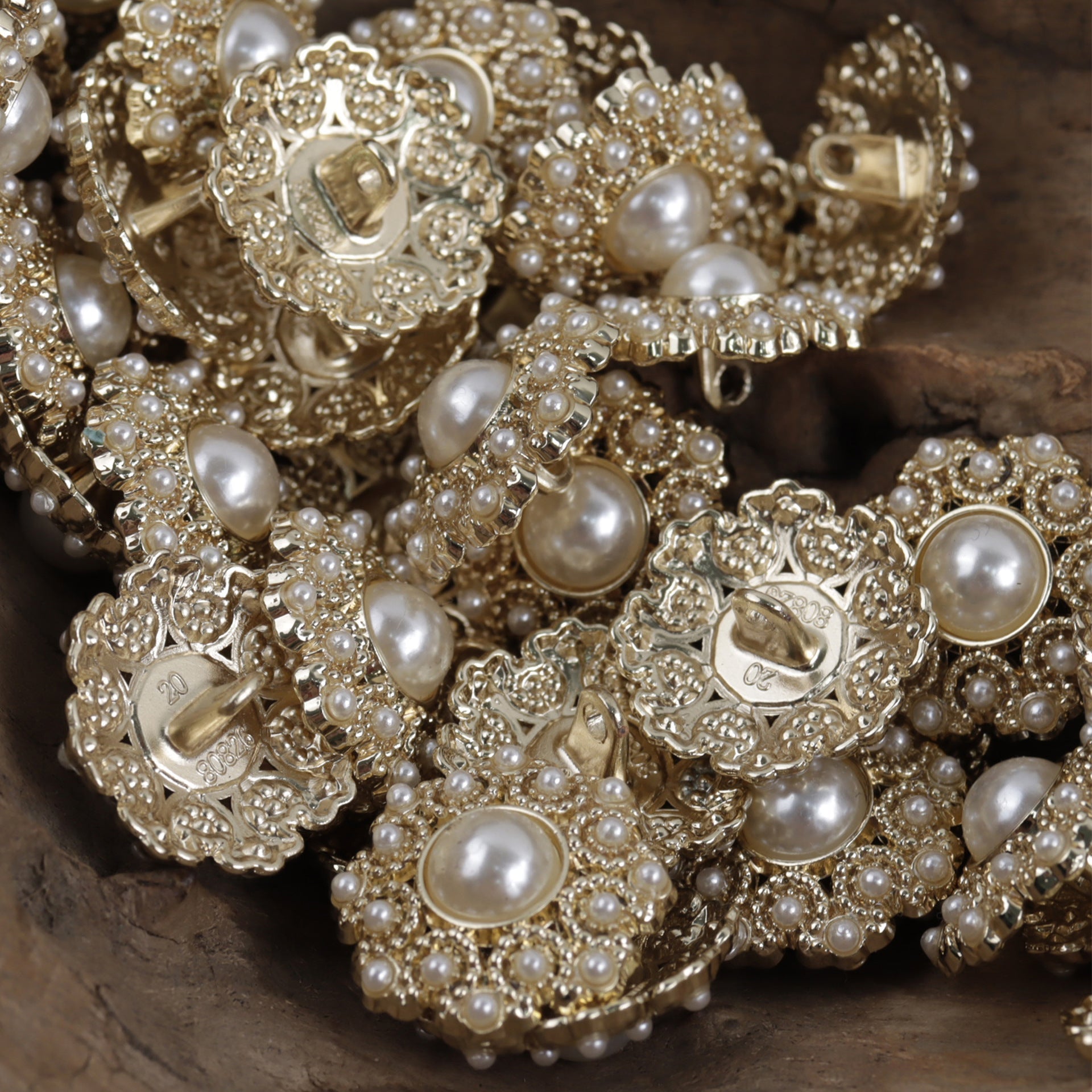 Gold pearl metal buttons, round jeweled clusters with central pearl