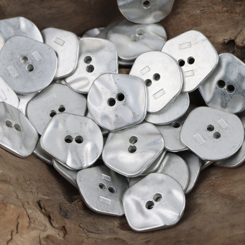 Silver white irregular zinc alloy coat buttons, 2-hole, hammered finish (10 pcs)