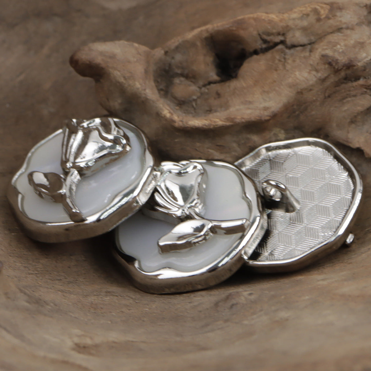 Silver rose decorative metal buttons, glossy floral rose front with textured backside