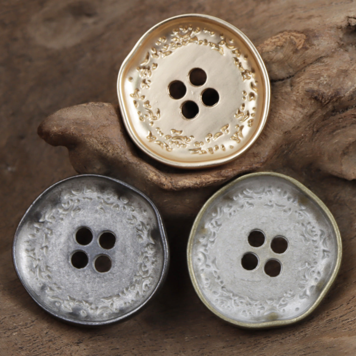 Rose gold and antique silver wheat spike metal buttons, 4-hole; 10 pcs