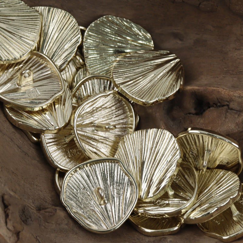 Ginkgo leaf fan-shaped metal buttons, gold finish, ridged fan texture