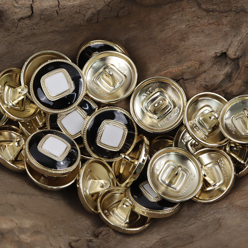 Gold metal round buttons with embedded square pattern and textured rim, 10 pcs