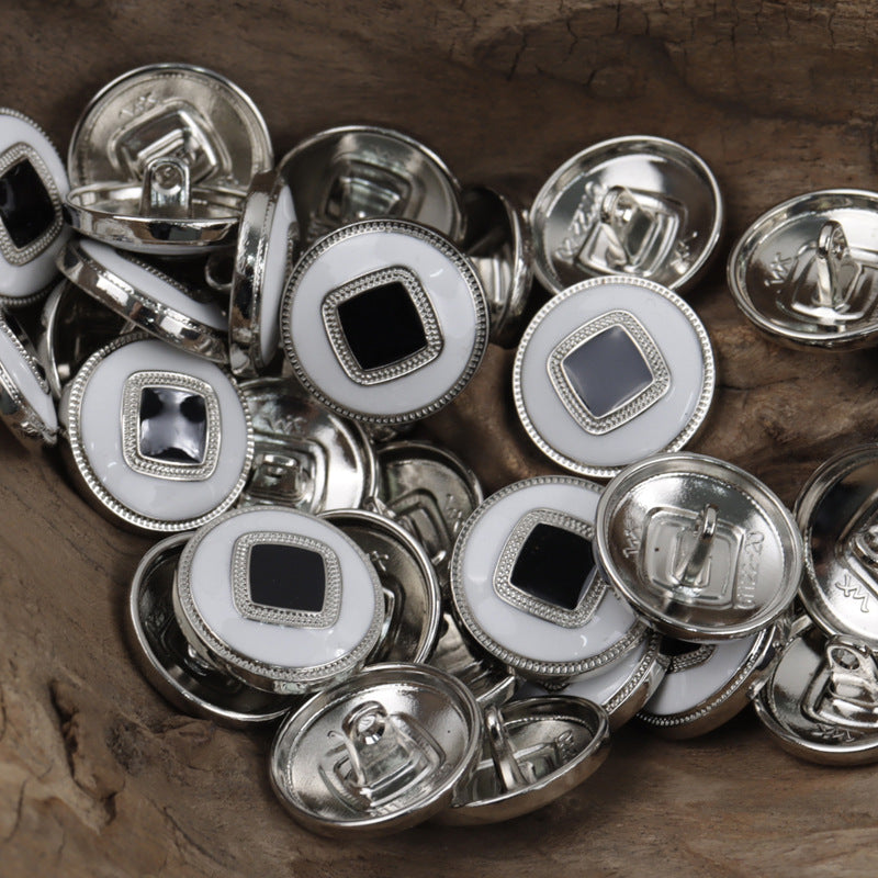 Silver metal round buttons with embedded square pattern and textured rim, 10 pcs