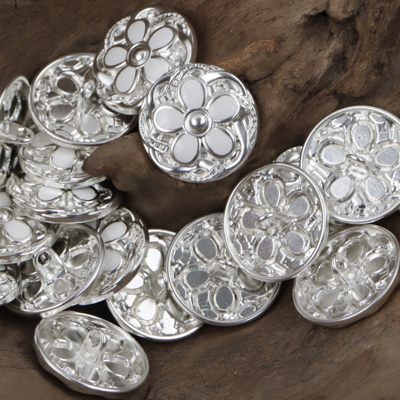 Silver-tone daisy metal buttons with white enamel petals and round center, set of buttons