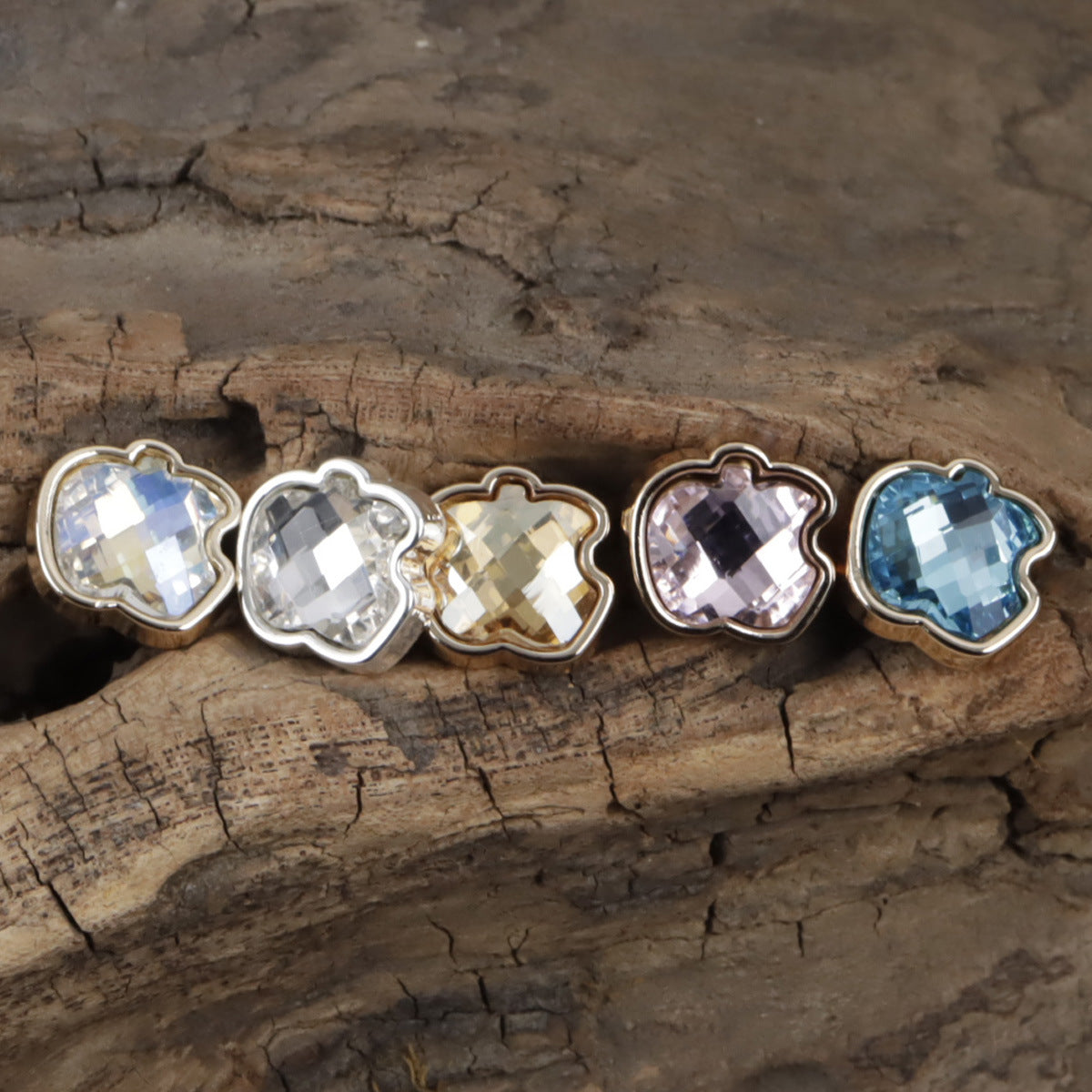 Apfel-Strassknöpfe in Hellblau, Champagner, Lila und Klar, 11,5 mm