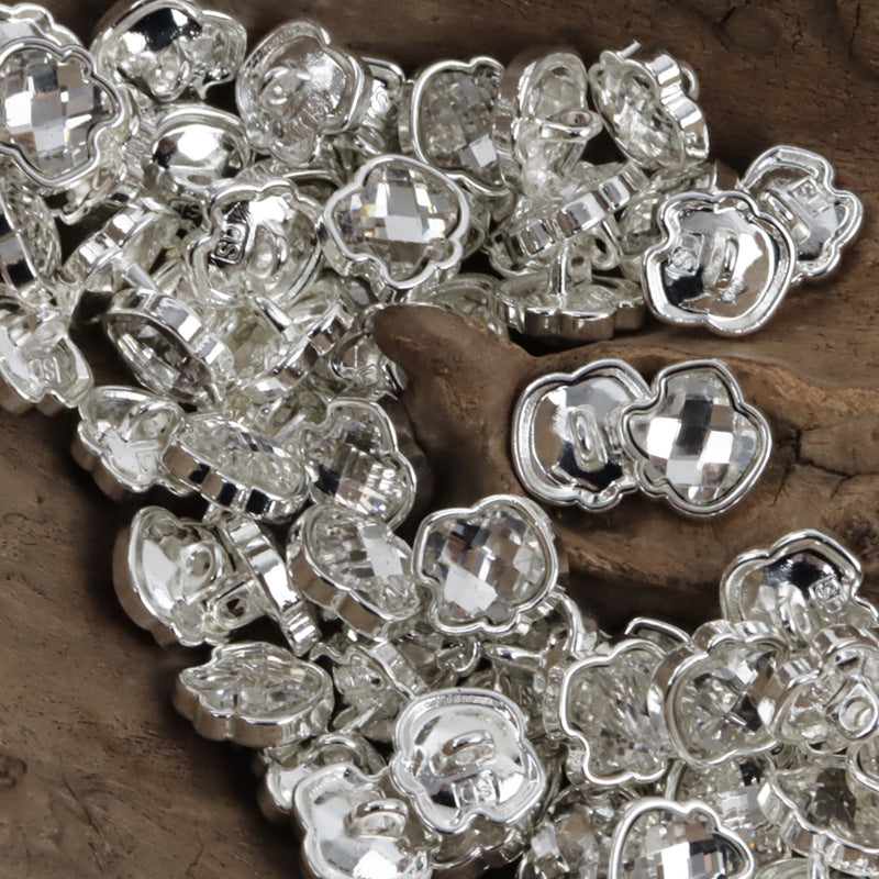 Apple-shaped metal button with clear white rhinestone inset, silver-tone setting, DIY jewelry (10pcs)