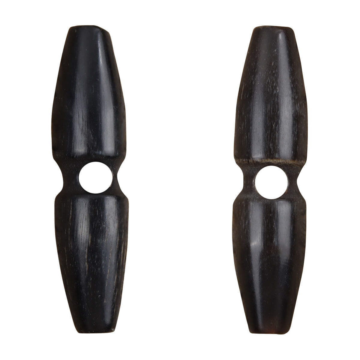 Oblonge Einloch-Hornknöpfe, schwarz und braun, 60mm, 2er-Ansicht
