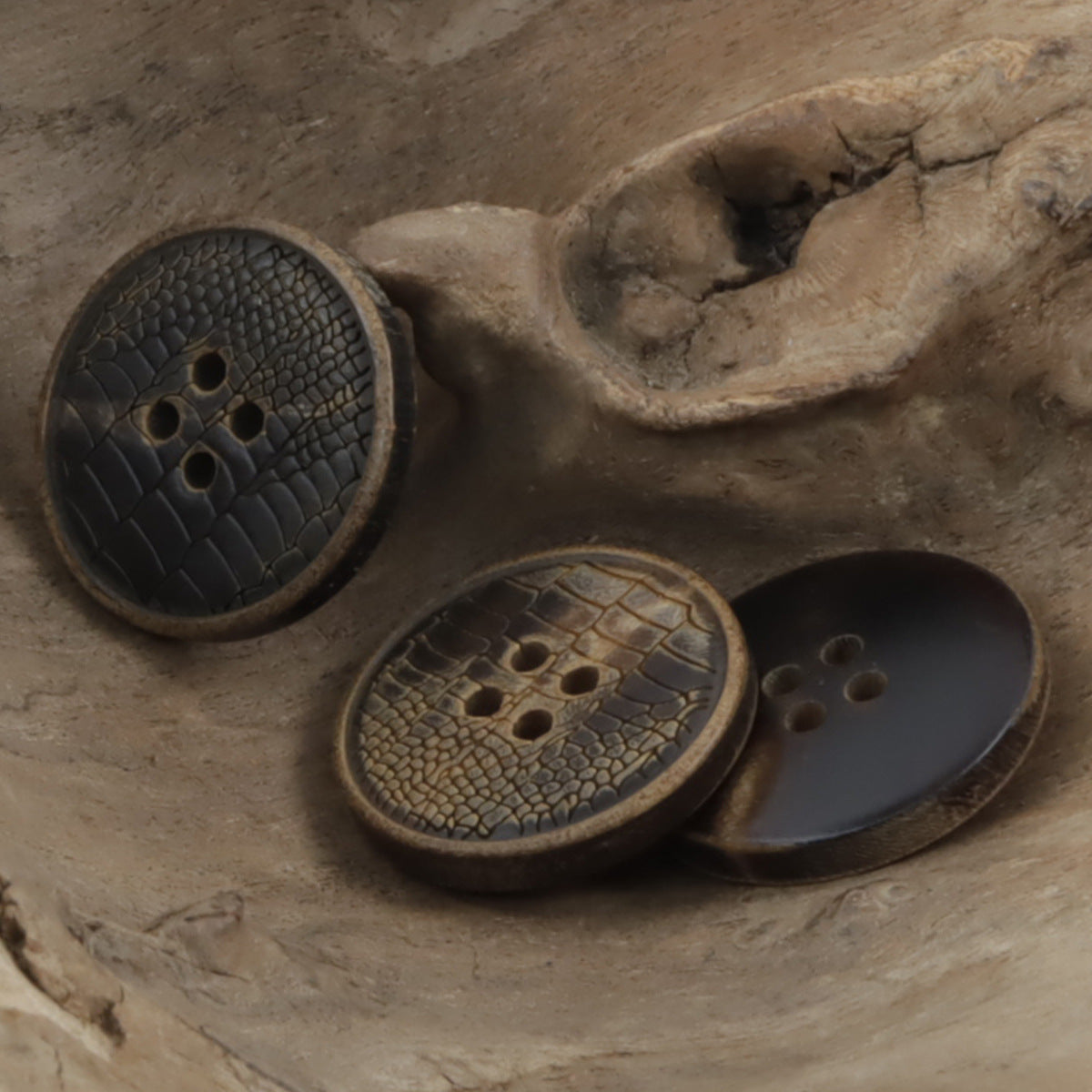 Vintage horn buttons, coffee snake-skin pattern with multiple holes