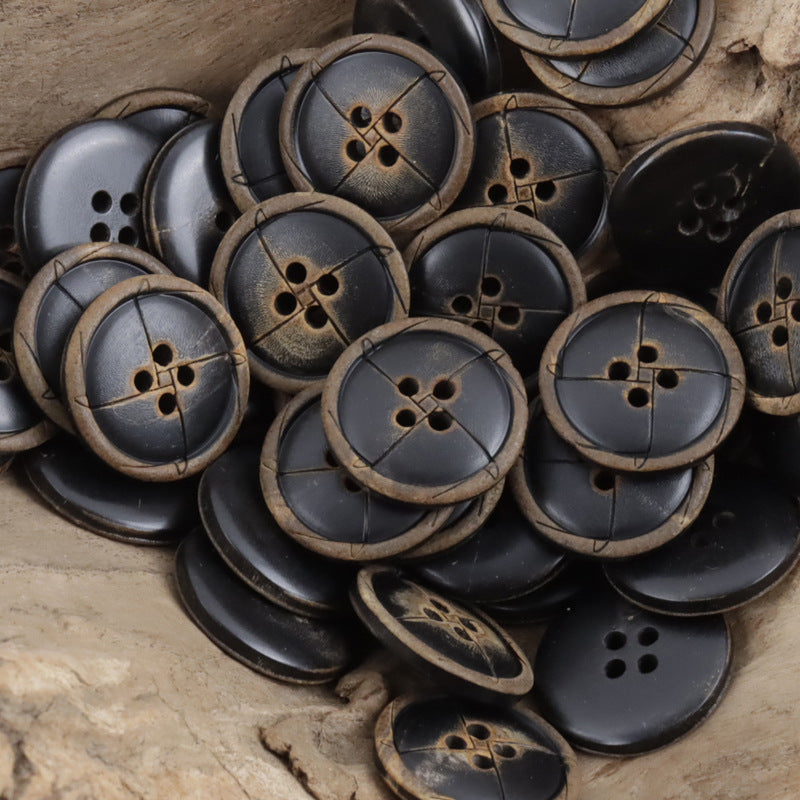 10pcs black round cow horn buttons with 4-hole fronts and horn-colored trim.