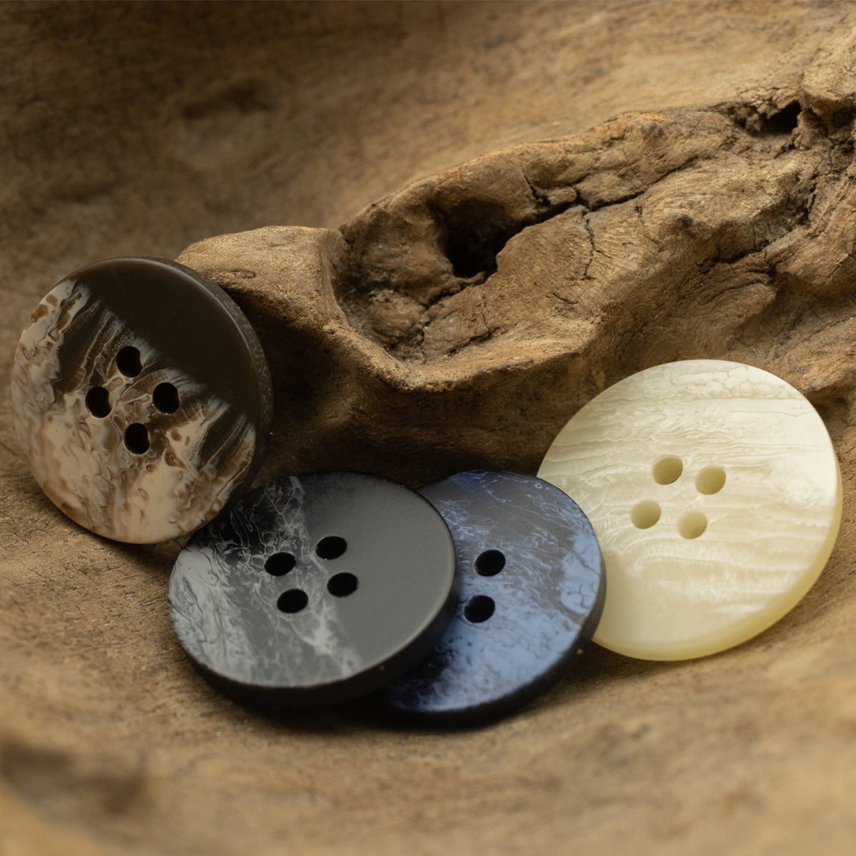 4-hole round flat resin buttons; coffee brown, deep gray-blue, cream