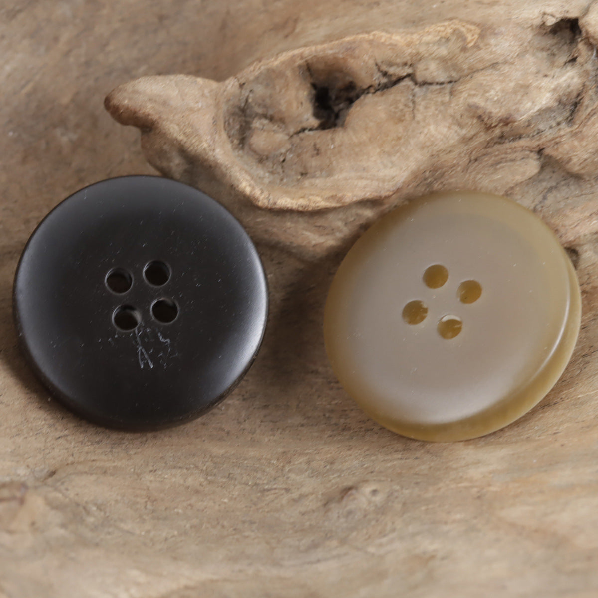 Resin buttons, two round 4-hole styles in dark and light coffee/khaki resin