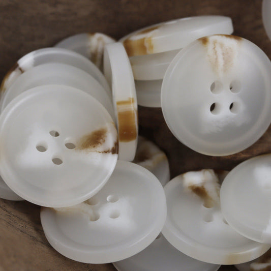 15-25mm White Beige Round Resin Buttons for Casual Jackets 40 Pack