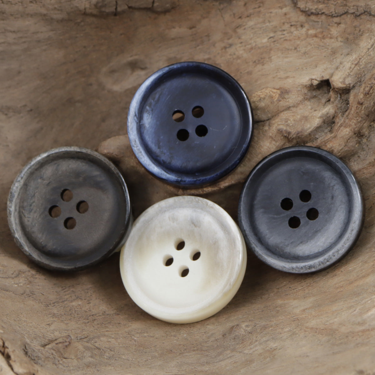 Vintage resin coat buttons, 20 pcs—dark blue, gray, and white with four-hole fronts