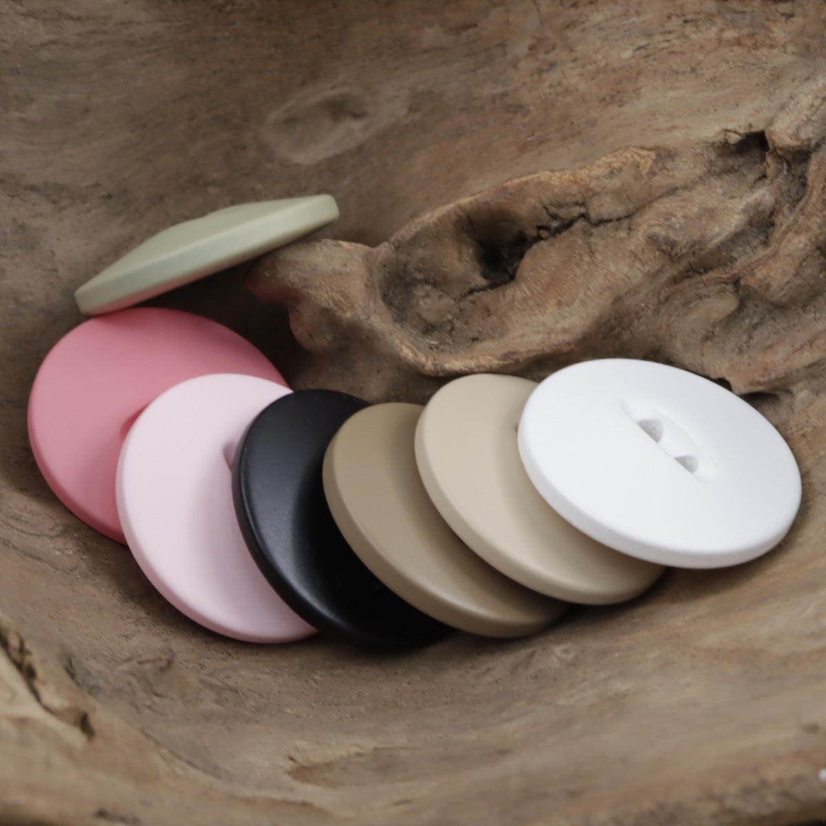 30mm matte fish-eye resin buttons, mixed tones: pink, white, black, beige