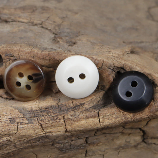Black and White Fish-Eye Resin Buttons for Casual Commuter Shirts 50pcs