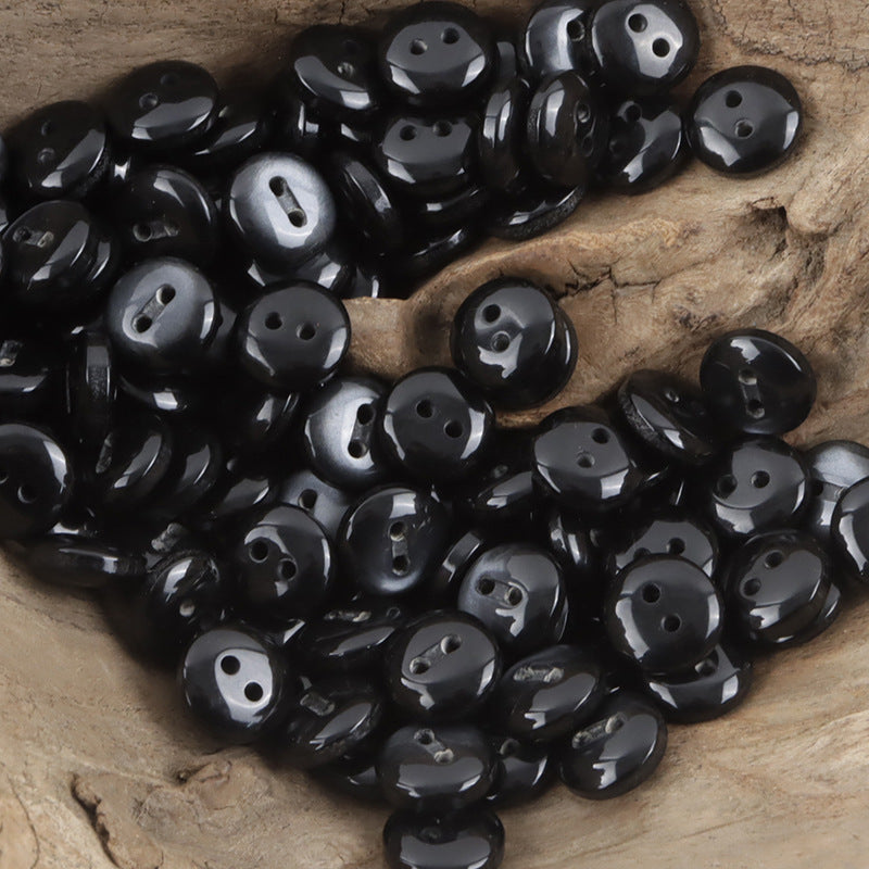 11.5mm black resin buttons, round with 2 holes
